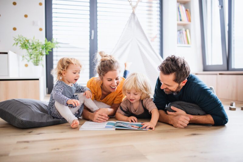 Family Relaxing Des Moines IA Family Relaxing Des Moines IA